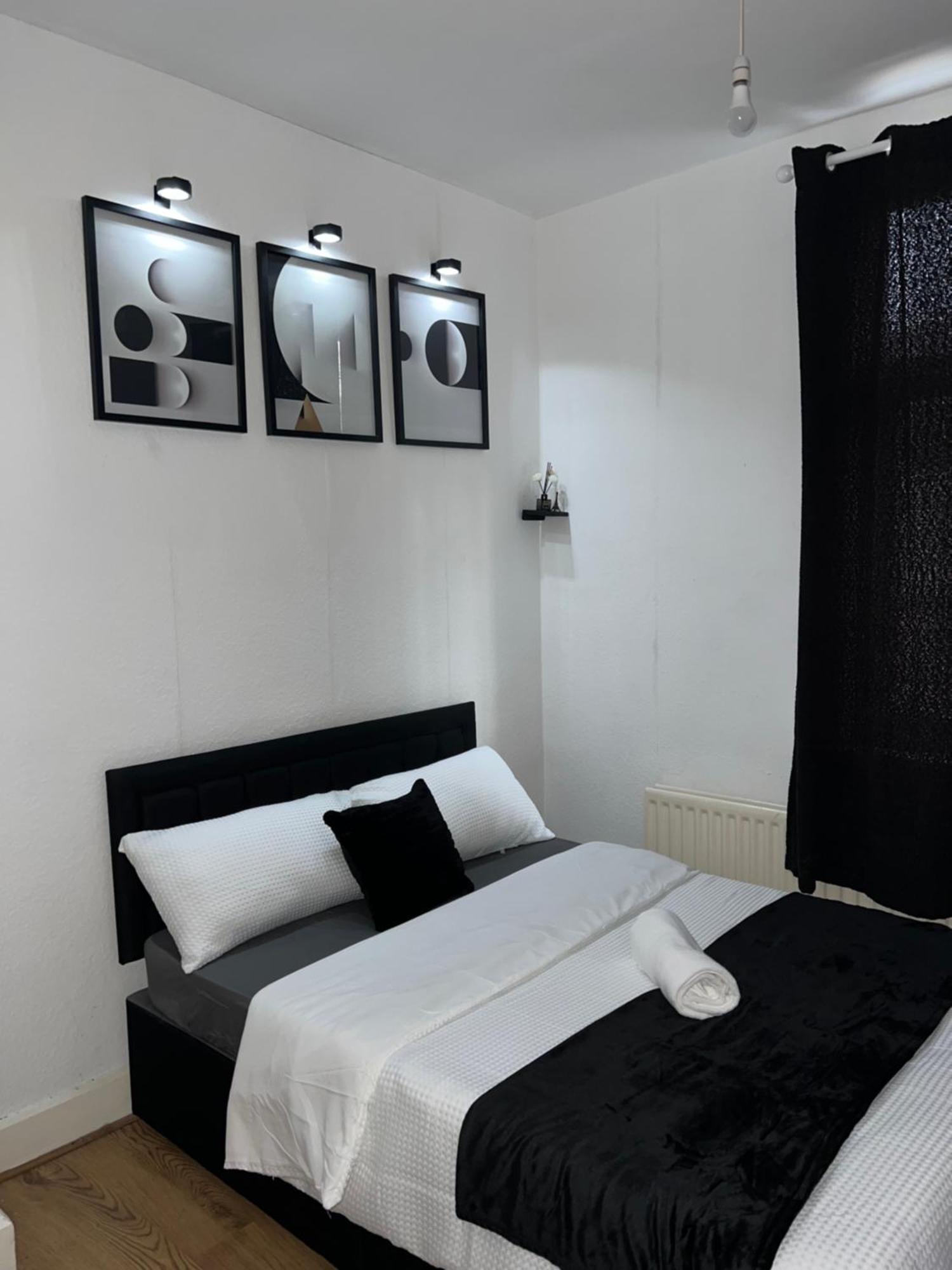 Adorable Double Room ミドルズブラ エクステリア 写真
