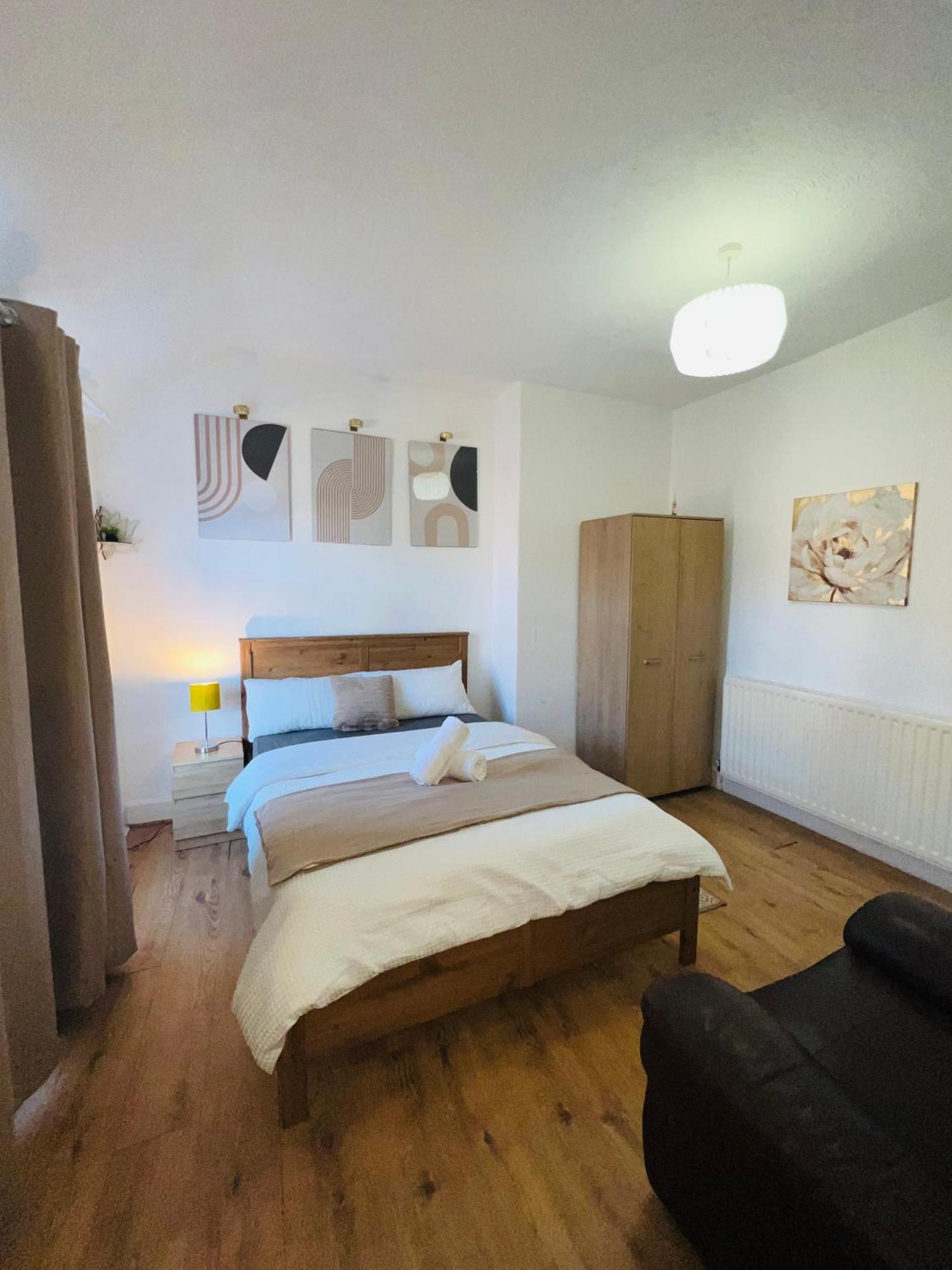 Adorable Double Room ミドルズブラ エクステリア 写真